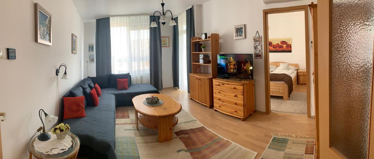 Konig Apartman Iii. Heviz Luaran gambar
